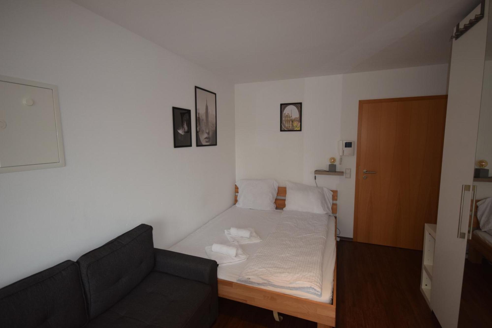 Nestwerk Komfort R23-13 - Balkon, Arbeitsplatz & Hochschulnaehe Biberach an der Riss Exterior photo